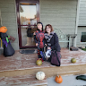 Meet your Posher, Rachel